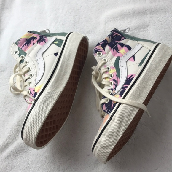 girls floral vans